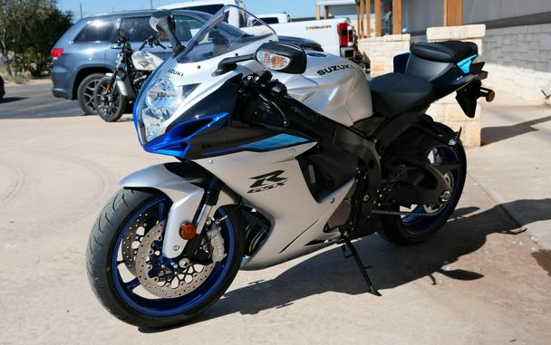 2026 SUZUKI GSX-R600