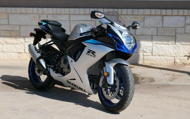 2026 SUZUKI GSX-R600