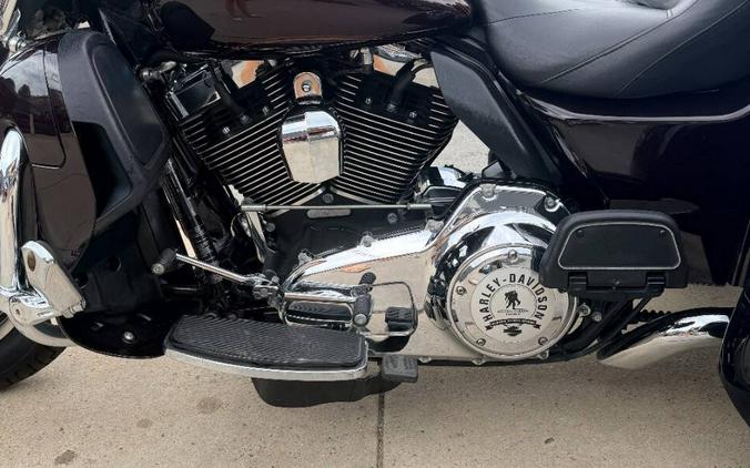 2014 Harley-Davidson Triglide FLHTCUTG