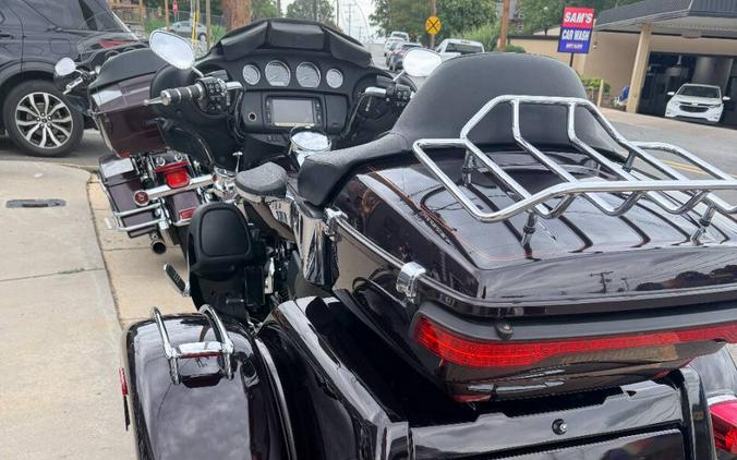 2014 Harley-Davidson Triglide FLHTCUTG