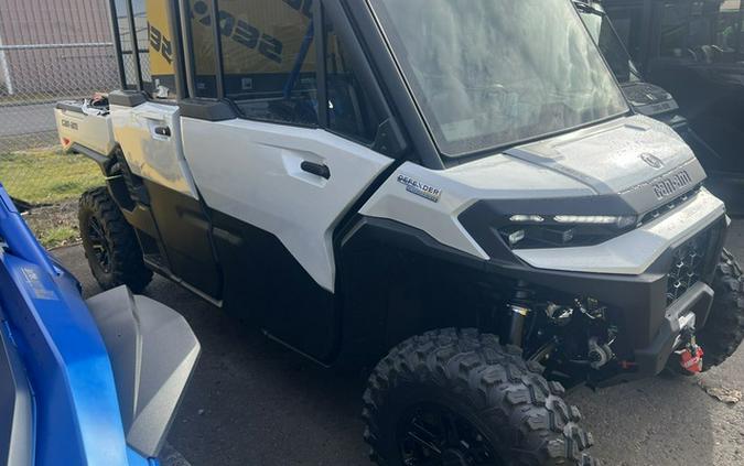 2026 Can-Am Defender MAX Limited HD11
