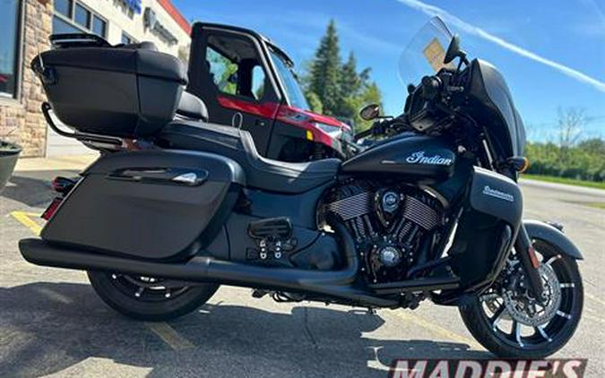 2023 Indian Motorcycle Roadmaster® Dark Horse®