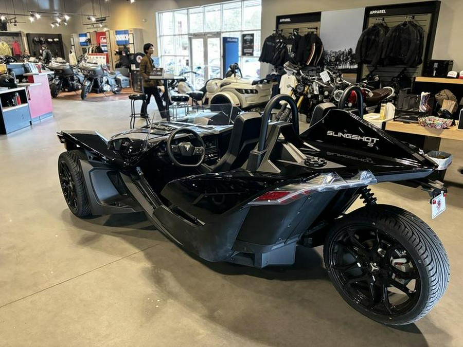 2023 Polaris Slingshot® Slingshot® S Manual