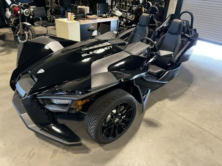 2023 Polaris Slingshot® Slingshot® S Manual