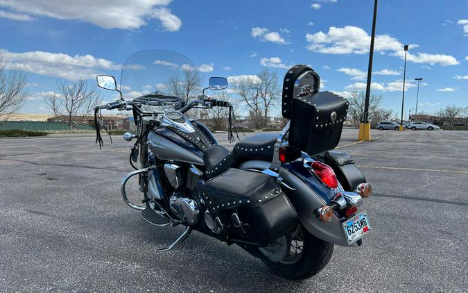 2006 Kawasaki Vulcan 900 Classic