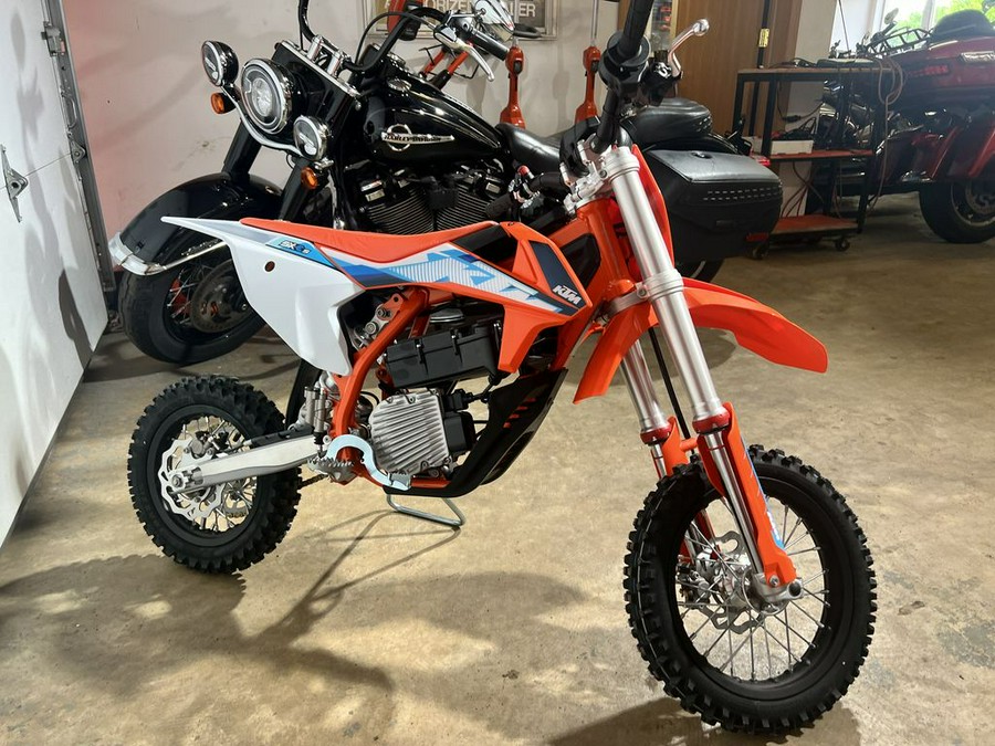 2024 KTM SX E 5