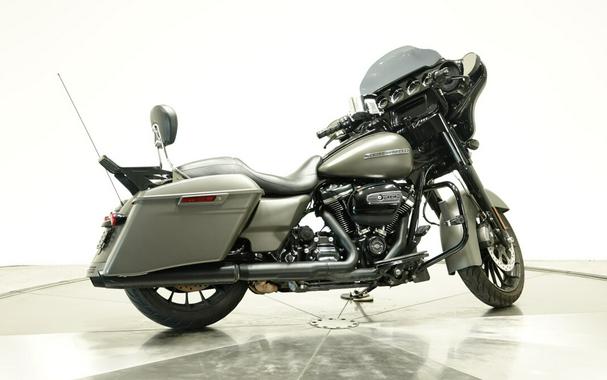 2019 Harley-Davidson Street Glide Special