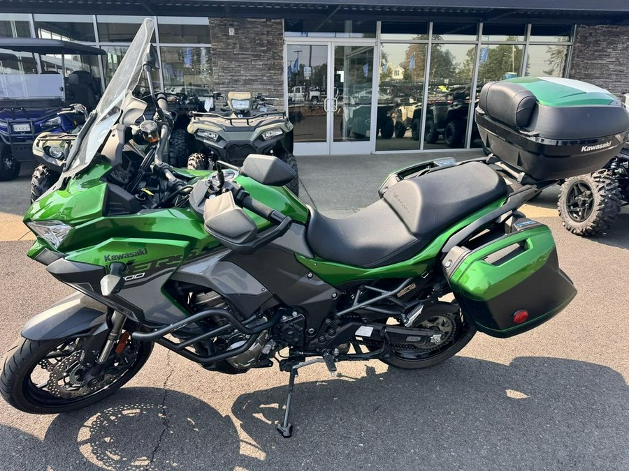 2020 Kawasaki Versys® 1000 SE LT+