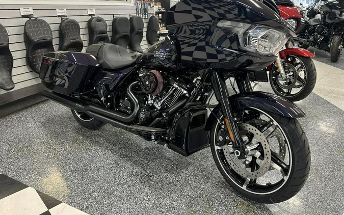 2025 Harley-Davidson® Road Glide® Mystic Shift - Black Finish