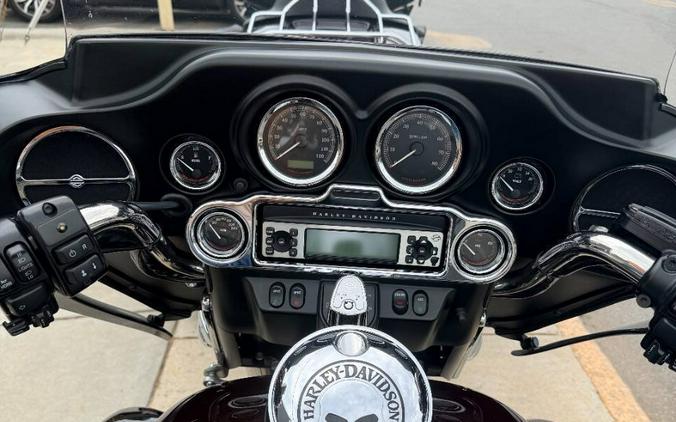 2011 Harley-Davidson Triglide FLHTCUTG
