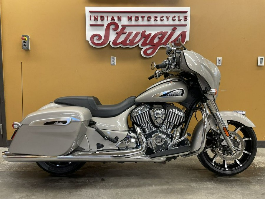 2022 Indian Motorcycle® Chieftain® Limited Silver Quartz Metallic