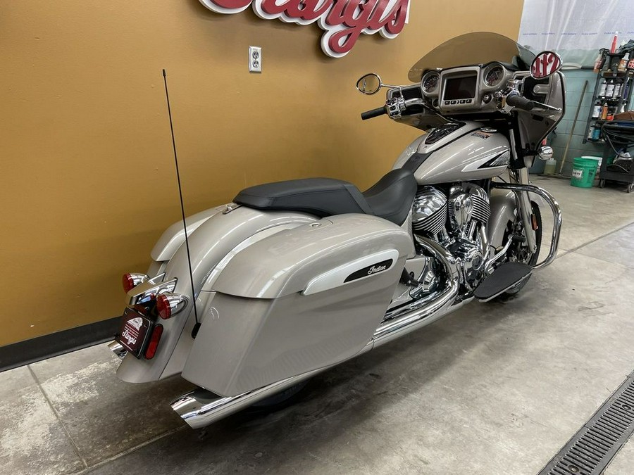 2022 Indian Motorcycle® Chieftain® Limited Silver Quartz Metallic