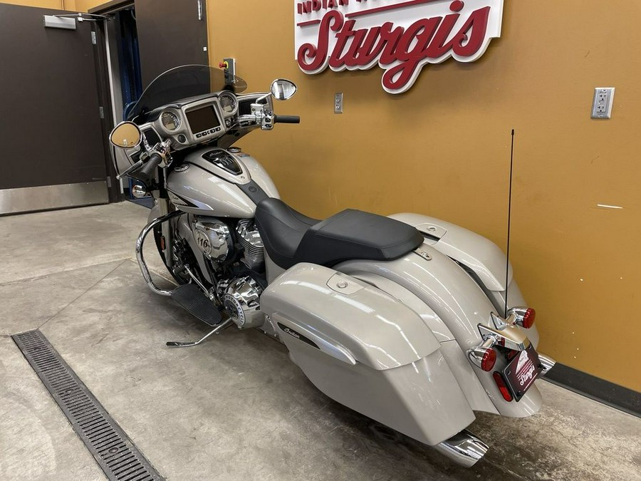 2022 Indian Motorcycle® Chieftain® Limited Silver Quartz Metallic