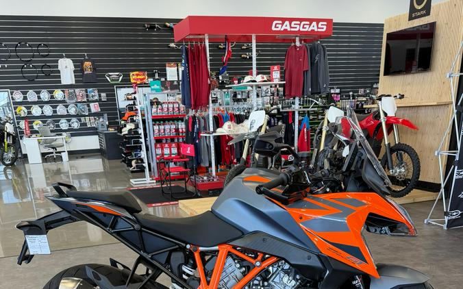 2024 KTM 1290 Super Duke GT