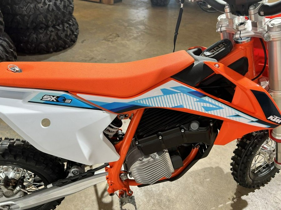 2024 KTM SX E 3