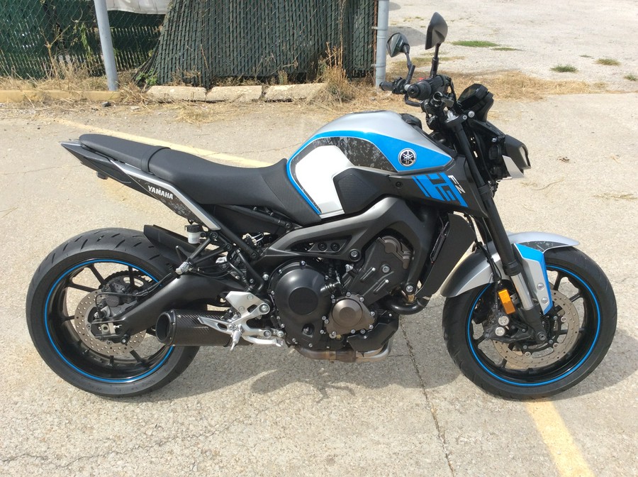 2017 Yamaha FZ 09