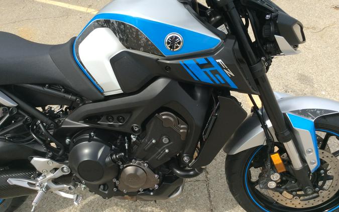 2017 Yamaha FZ 09