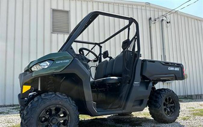 2025 Can-Am Defender DPS HD7
