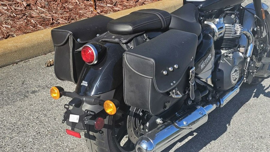 2024 Royal Enfield Super Meteor 650 Interstellar Grey 650