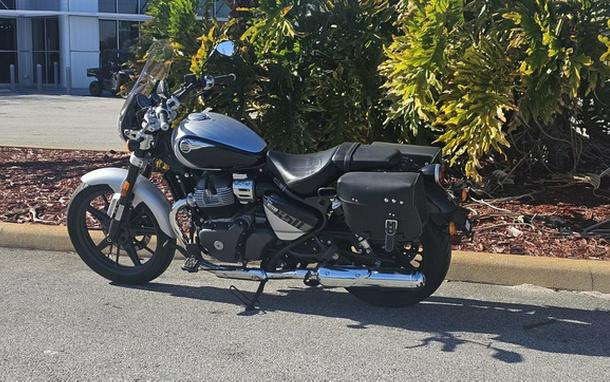 2024 Royal Enfield Super Meteor 650 Interstellar Grey 650