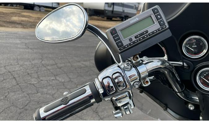 2003 Harley-Davidson® FLHTCUI - SILVER/BLACK