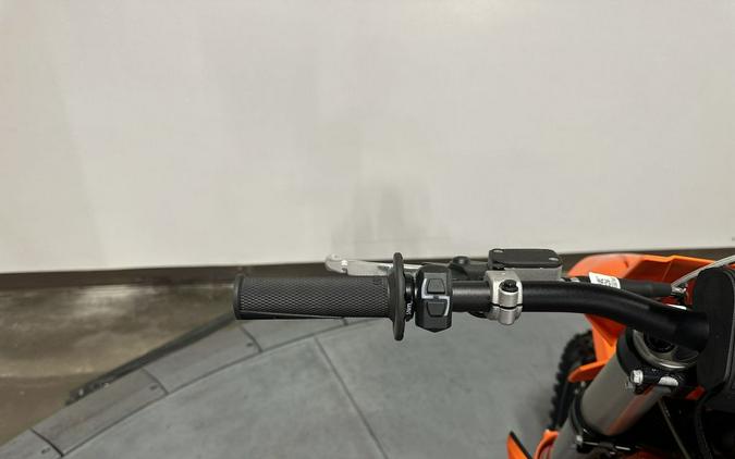 2025 KTM SX 250