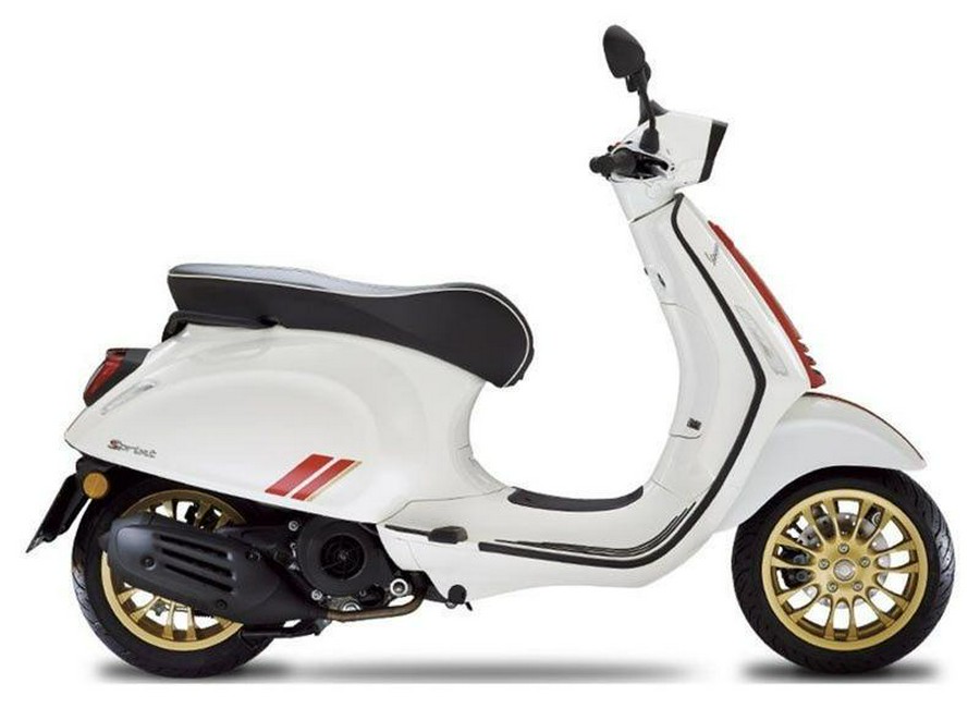 2021 Vespa Sprint 150 Racing Sixties