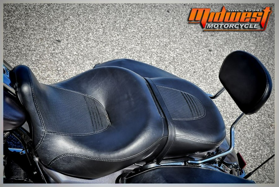 2015 Harley-Davidson® STREET GLIDE