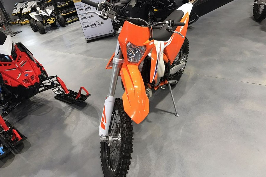 2024 KTM 150 XC-W