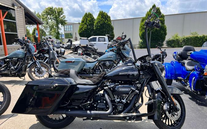 2017 Harley-Davidson Touring Road King Special