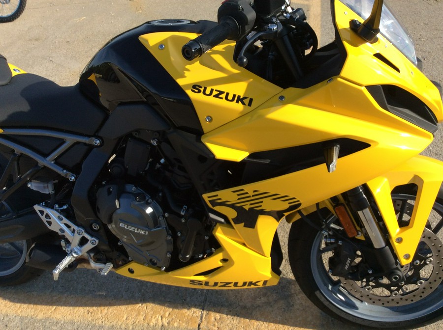 2024 Suzuki GSX-S 8R