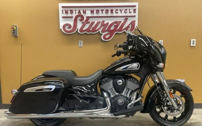 2021 Indian Motorcycle® Chieftain® Thunder Black