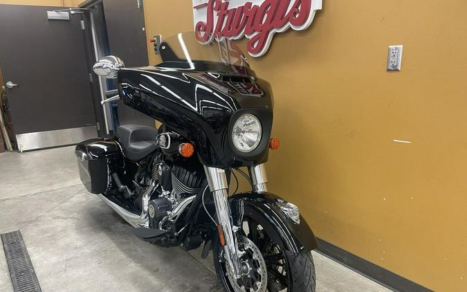 2021 Indian Motorcycle® Chieftain® Thunder Black