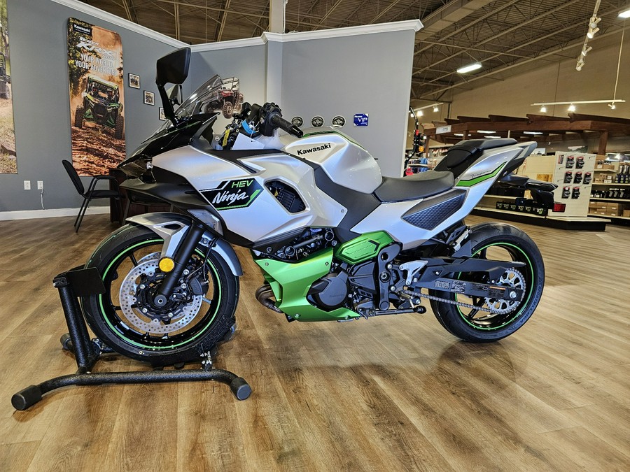 2024 Kawasaki Ninja® 7 Hybrid ABS