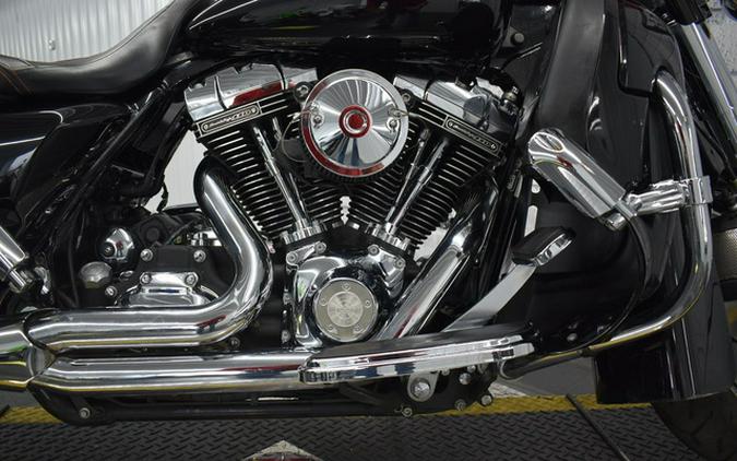 2009 Harley-Davidson FLHX - Street Glide