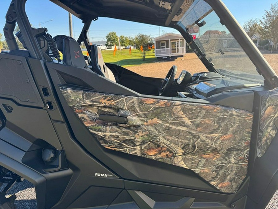 2026 Can-Am Commander X Mr 1000R Dark Wildland Camo