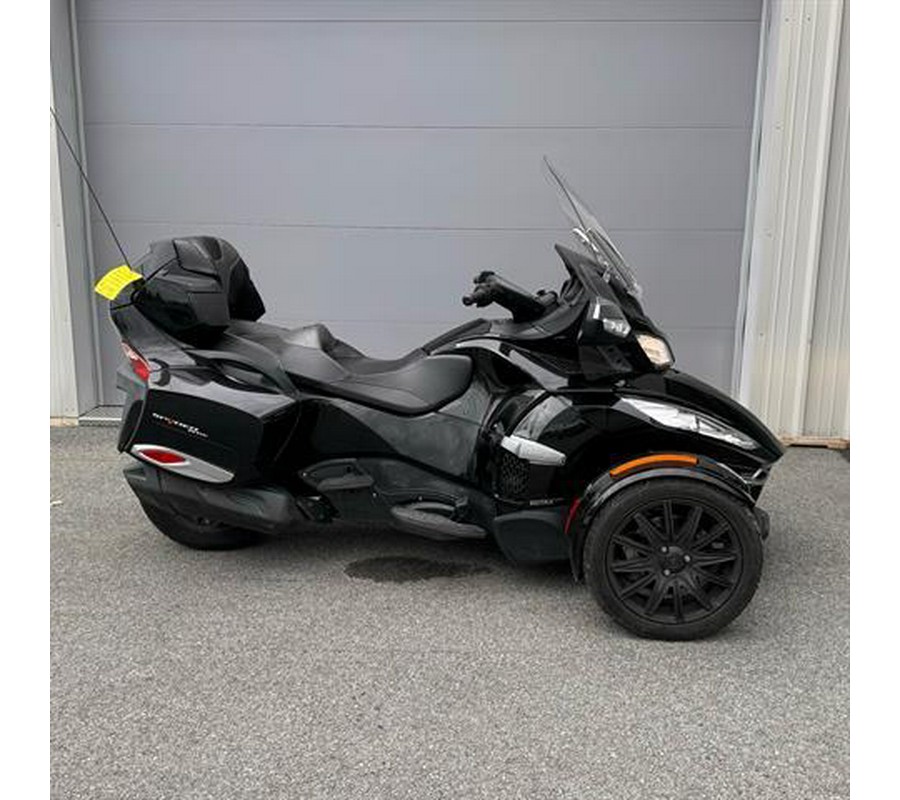 2015 Can-Am Spyder® RT-S SE6