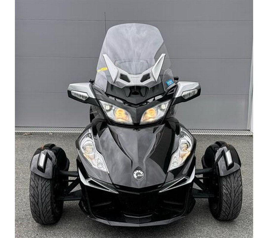 2015 Can-Am Spyder® RT-S SE6