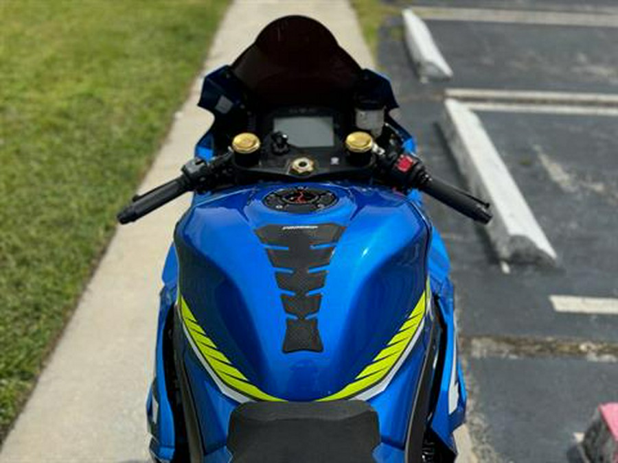 2017 Suzuki GSX-R1000R