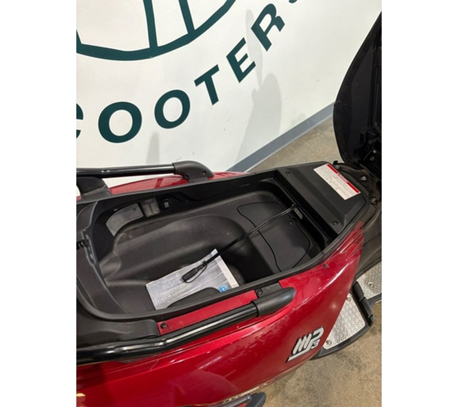 2009 Piaggio MP3 Three Wheeler 500