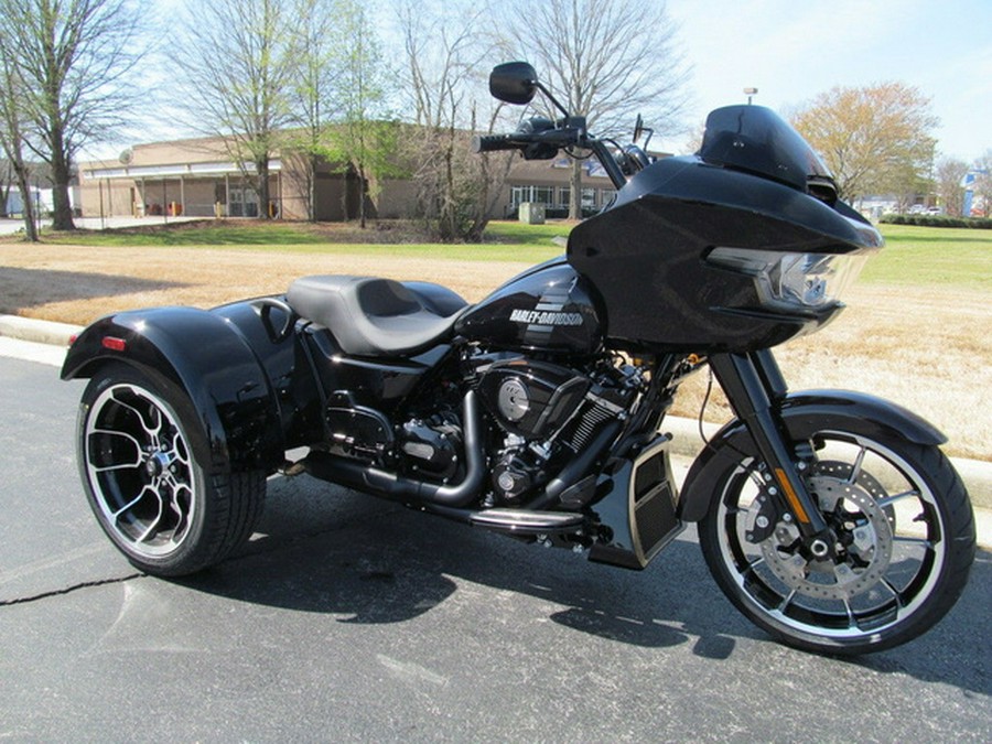 2026 Harley-Davidson FLTRT - Road Glide 3