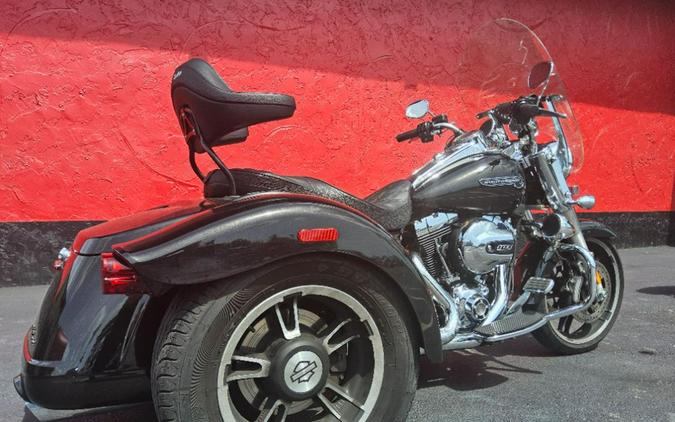 2016 Harley-Davidson Freewheeler™