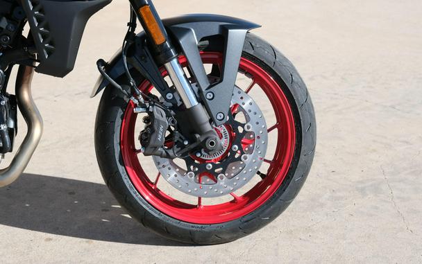2026 SUZUKI GSX-8S