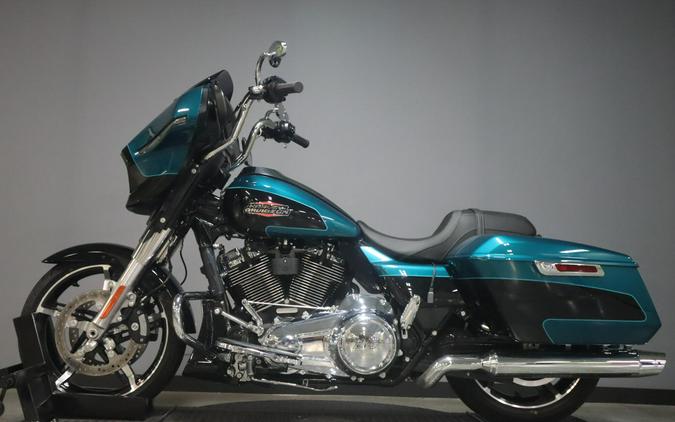 2026 Harley-Davidson Street Glide (FLHX)