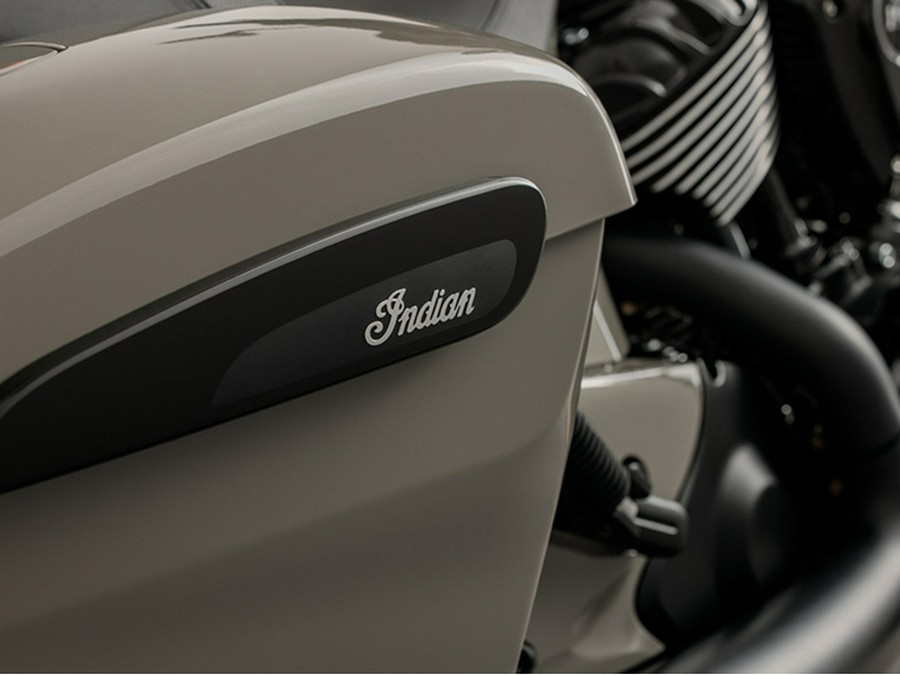 2023 Indian Motorcycle Chieftain® Dark Horse® Icon