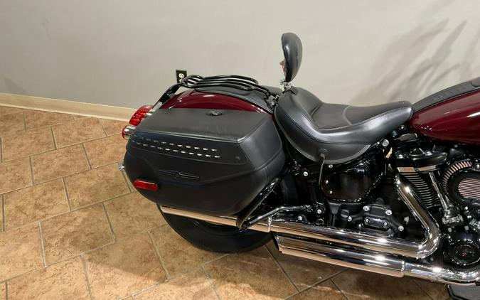 2020 Harley-Davidson Heritage Classic 114 Billiard Burgundy FLHCS