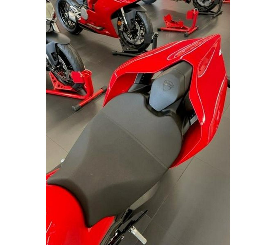 2024 Ducati Panigale V4 Red