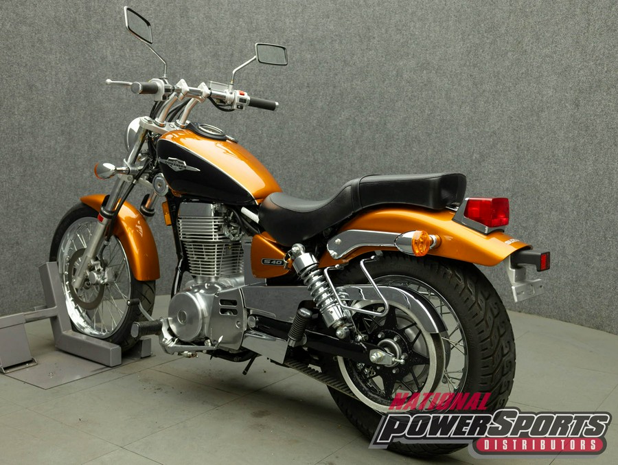 2014 SUZUKI S40 BOULEVARD 650