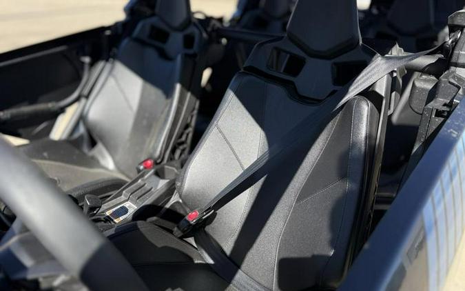 2026 Can-Am® Maverick X3 MAX DS Turbo RR Scandi Blue & Orange Crush