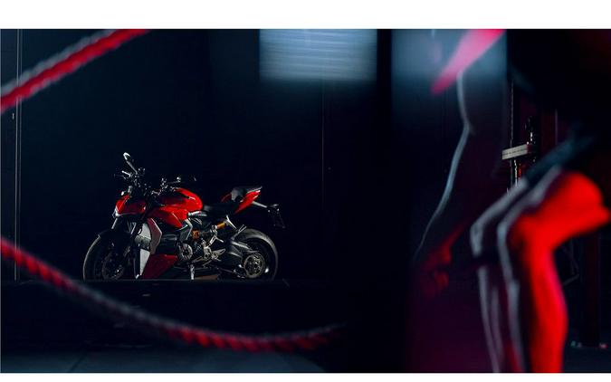 2022 Ducati Streetfighter V2